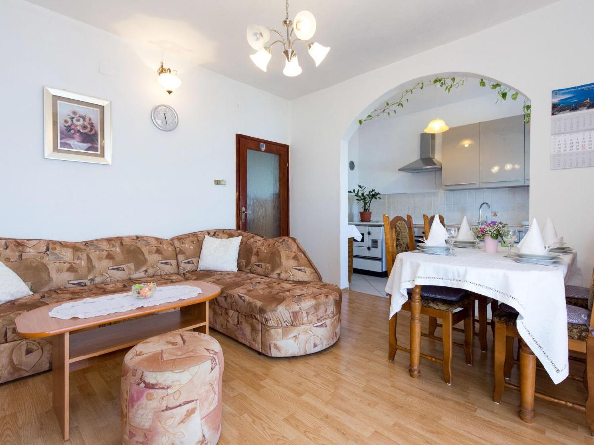 Apartment Josipa - Snj113 By Interhome Сень Экстерьер фото